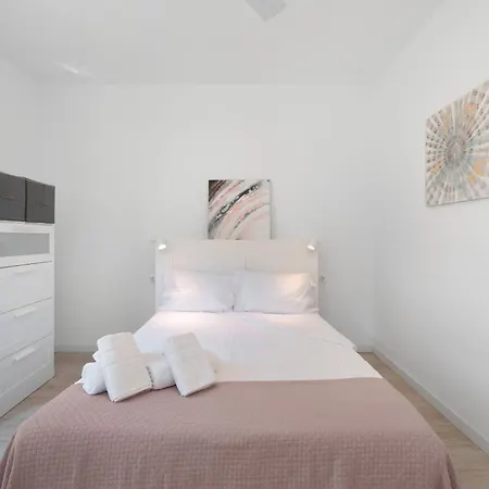 Teresitas By Aguita Salada * San Andrés